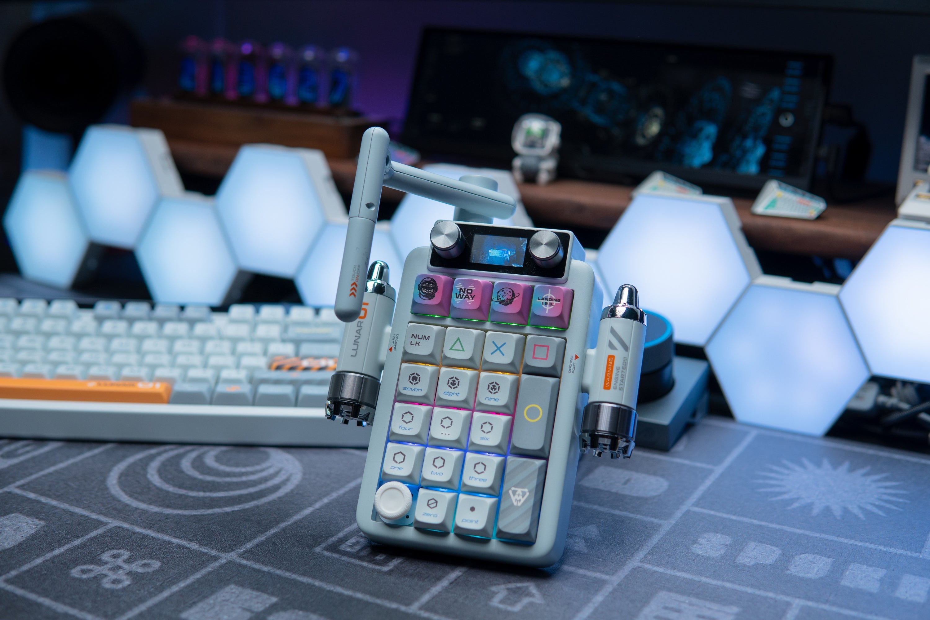 keysme lunar 02 numpad custom mechanical keyboard mac windows.jpg__PID:58e27e5e-3011-4a14-ac34-dfa386ab48ae